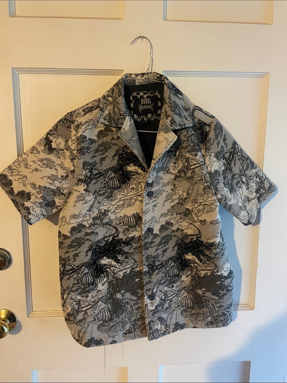 Rebel Vengeance Black & White Illustrated Shirt
